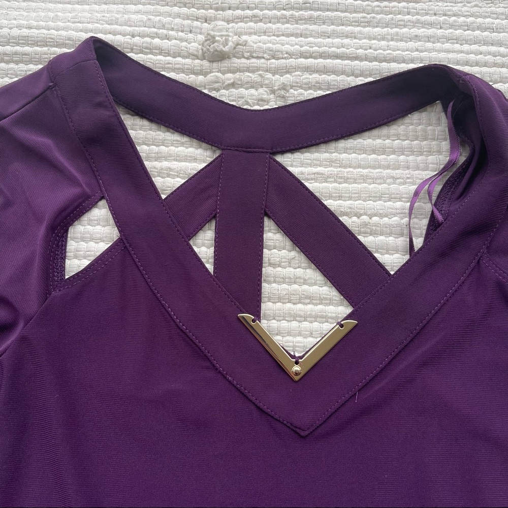 NWT Caged Back Purple Blouse SMALL - Picture 3 of 8